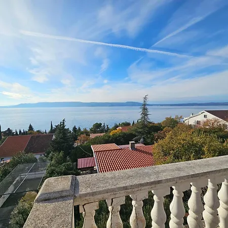 Mit Balkon Mit Meerblick By Interhome Daire Novi Vinodolski