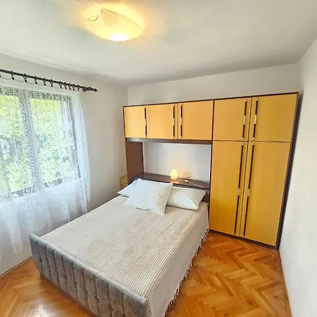 Mit Balkon Mit Meerblick By Interhome Novi Vinodolski
