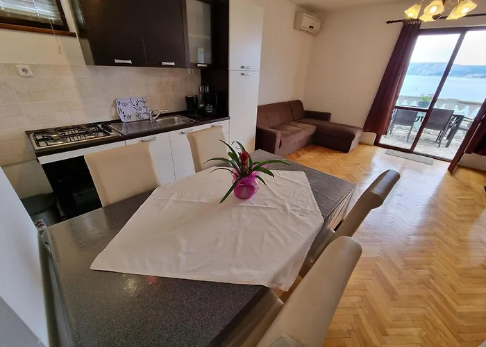 Mit Balkon Mit Meerblick By Interhome