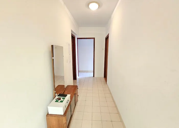 Mit Balkon Mit Meerblick By Interhome נובי ווינודולסקי